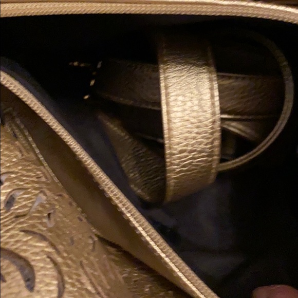 Tote - Picture 3 of 5